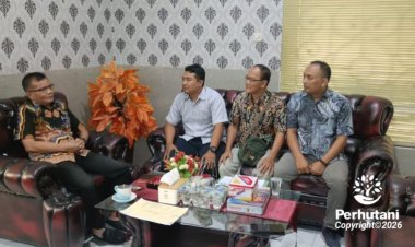 Perhutani Madura Kunjungi Disporapar Bahas Kerjasama Wisata Mangrove Lembung di Pamekasan